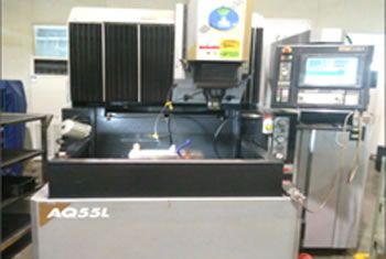 Drahtschneidemaschine & Erodiermaschine (EDM)